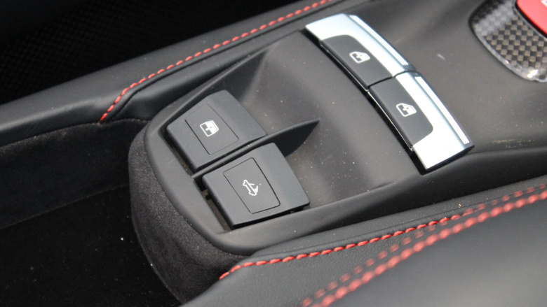 Ferrari 488 Spider 2dr Auto Petrol Convertible